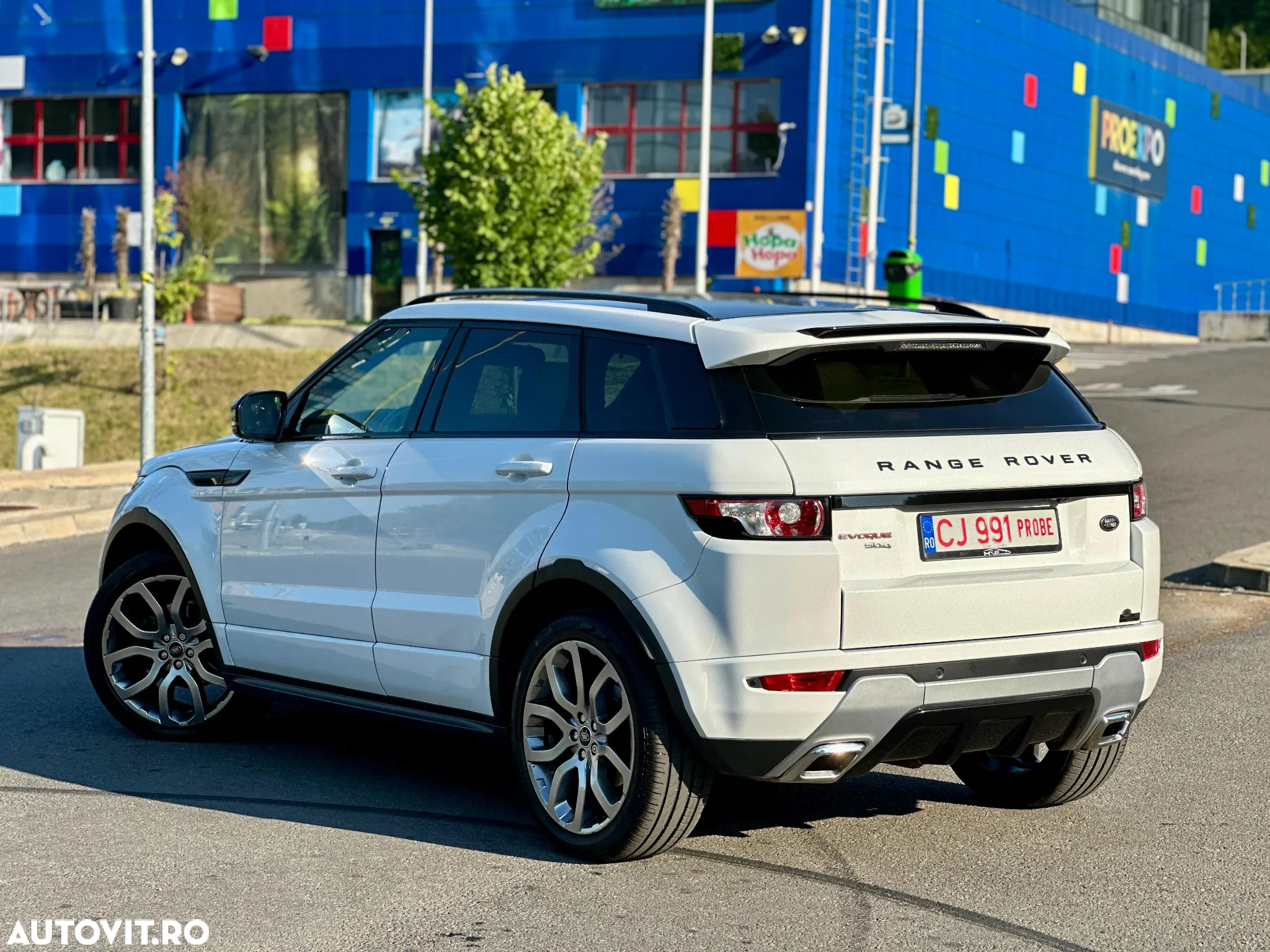 Land Rover Range Rover Evoque - 4