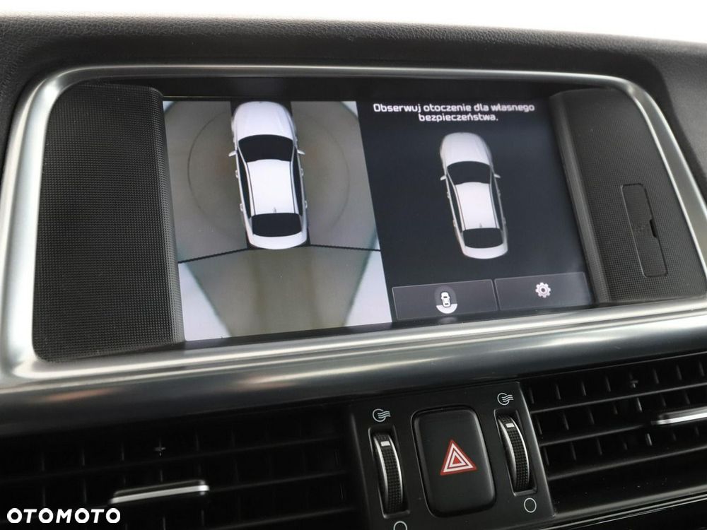Kia Optima Plug-in Hybrid - 26
