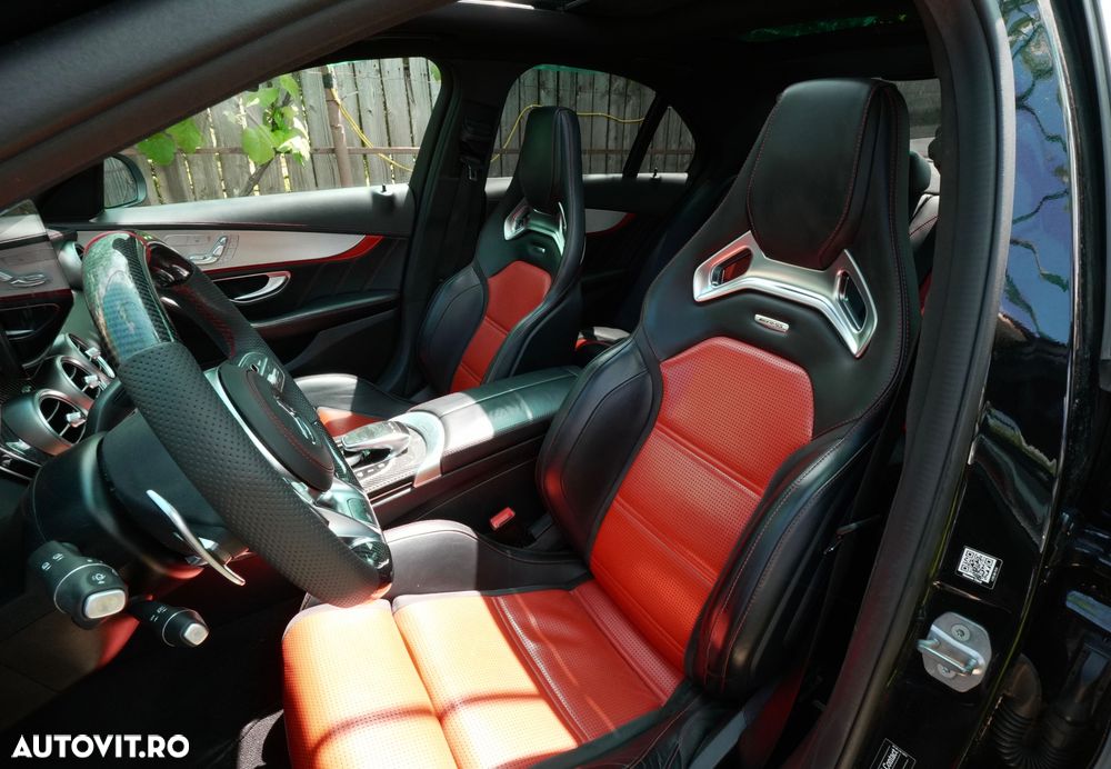 Mercedes-Benz C 63 S AMG - 9