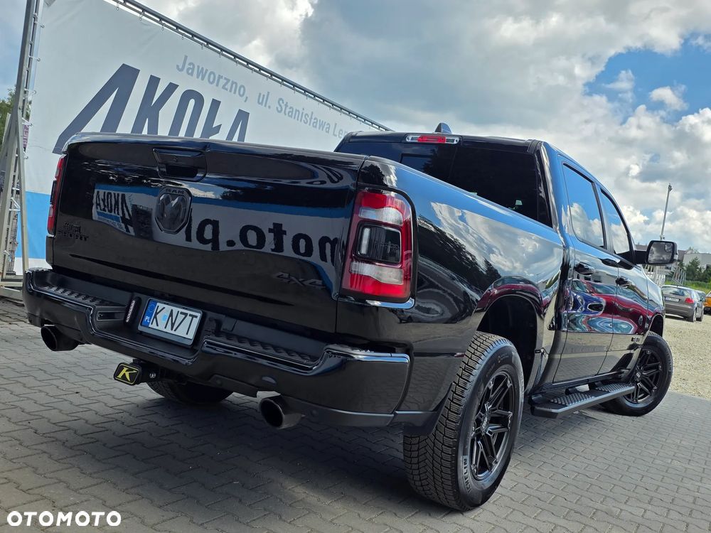 Dodge RAM 5.7 4x4 - 3