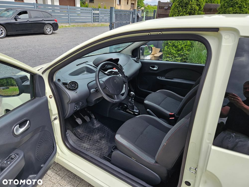 Renault Twingo 1.2 LEV 16V 75 Liberty - 8