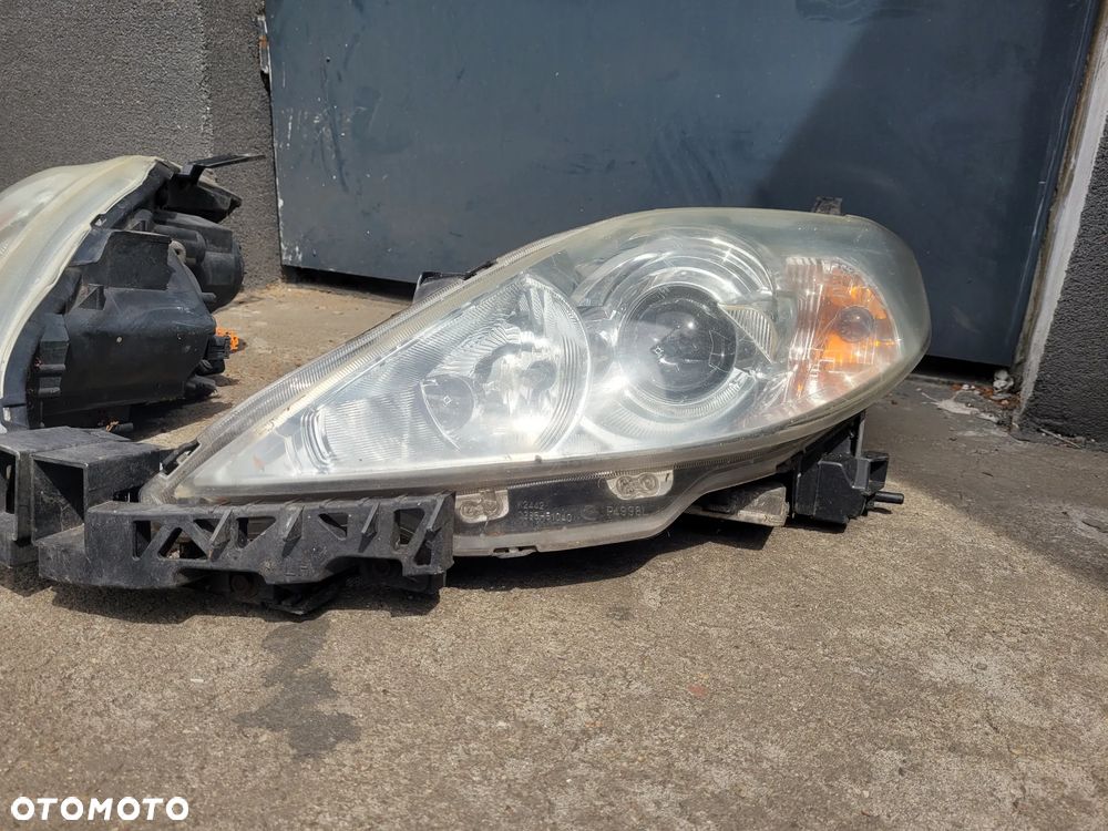 Lampa przód MAZDA 5 prawa/lewa xenon - 3