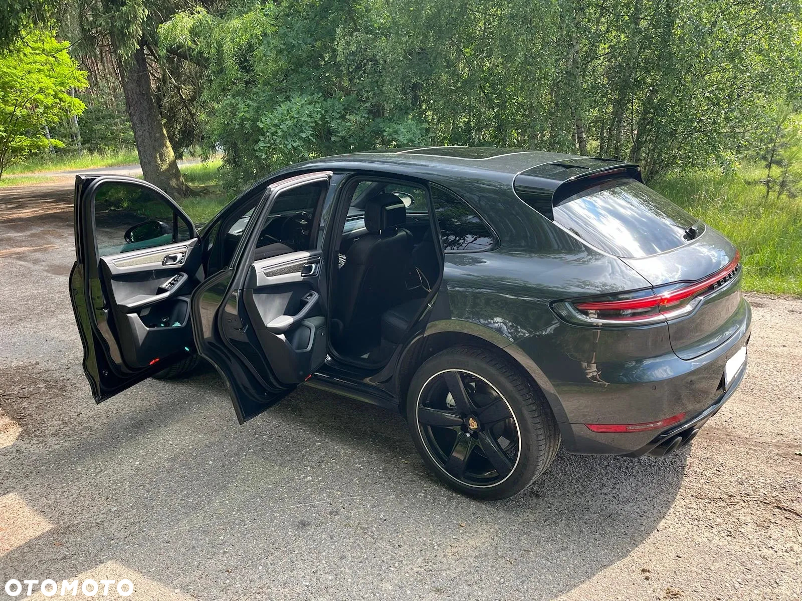 Porsche Macan Turbo - 8