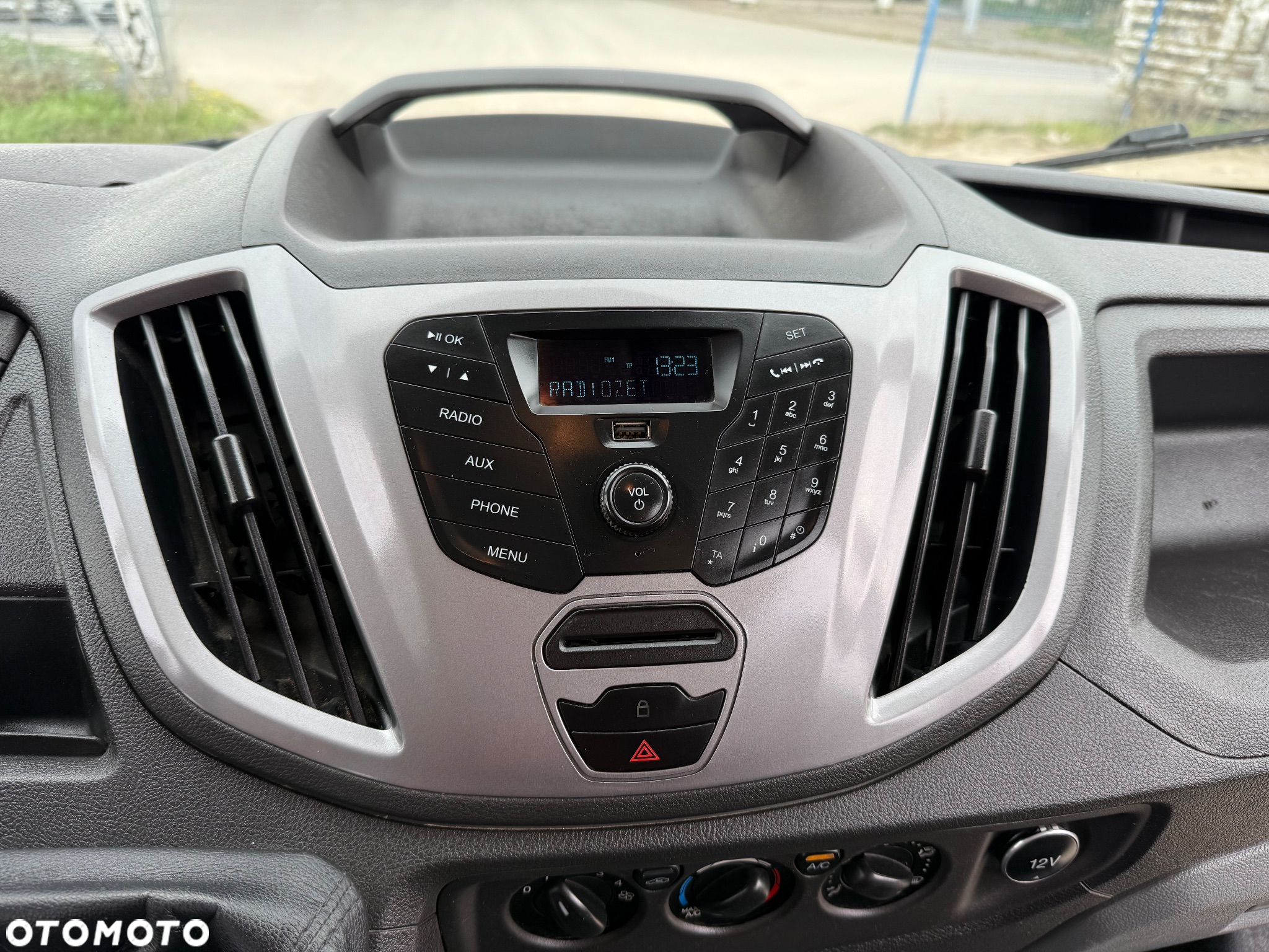 Ford Transit 350 L4H3 BRYGADOWY  6 OSOBOWY Salon PL Gwarancja - 11