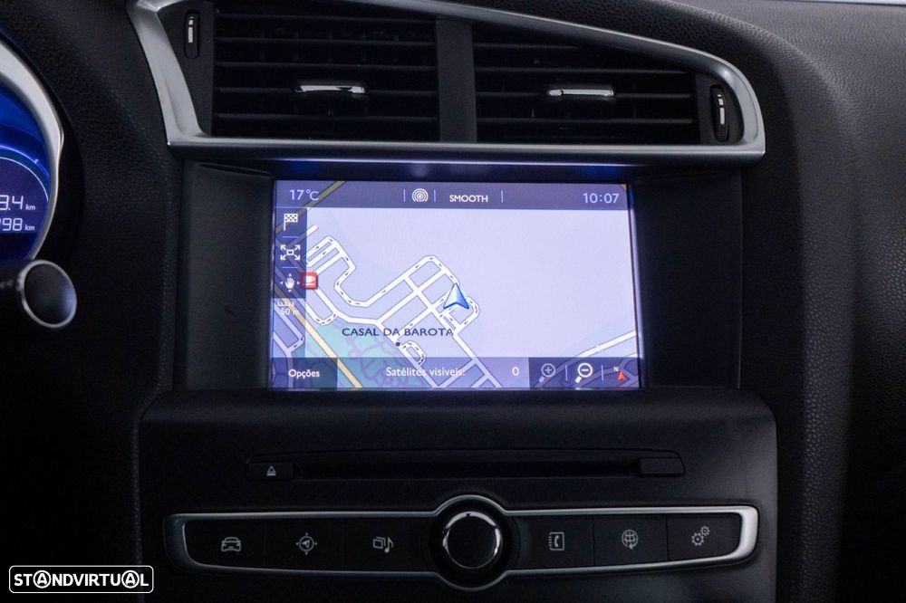 DS DS4 1.6 BlueHDi Be Chic - 23