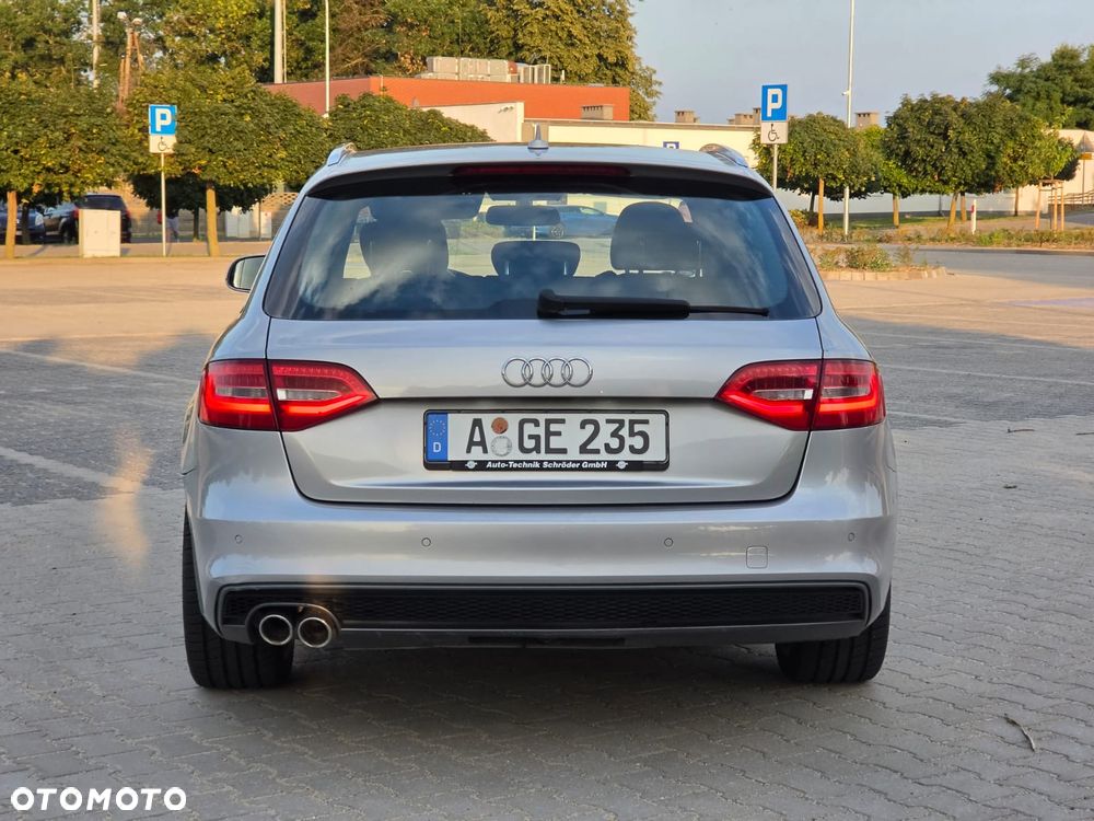 Audi A4 Avant 2.0 TDI DPF clean diesel multitronic S line Sportpaket - 5