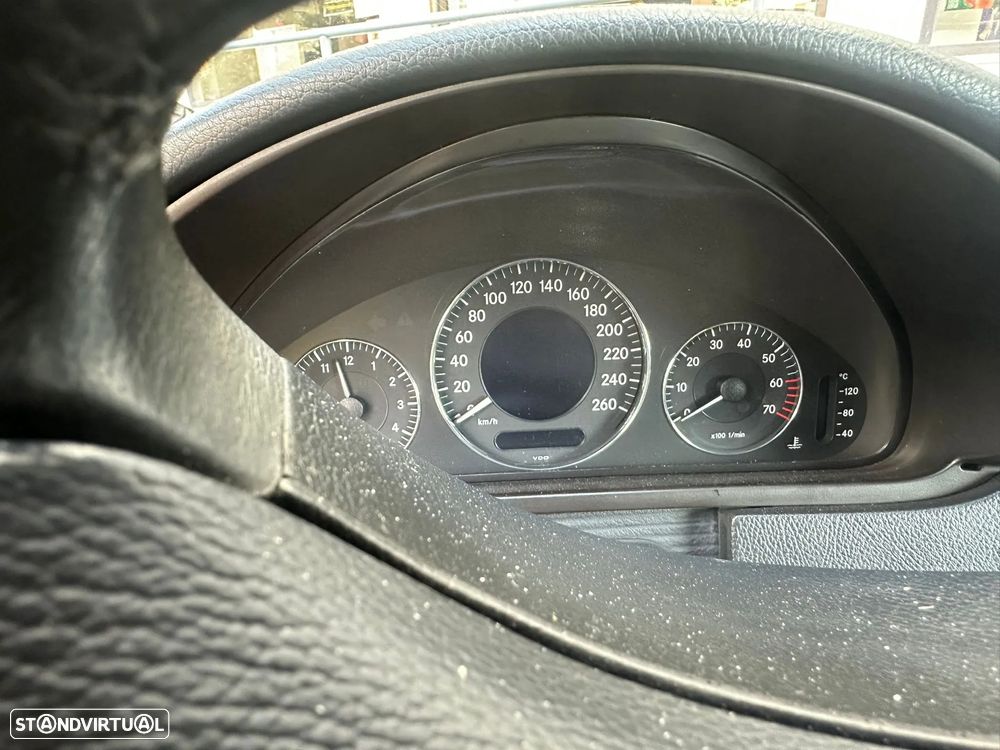 Mercedes-Benz CLK 200 Kompressor Auto Avantgarde - 6