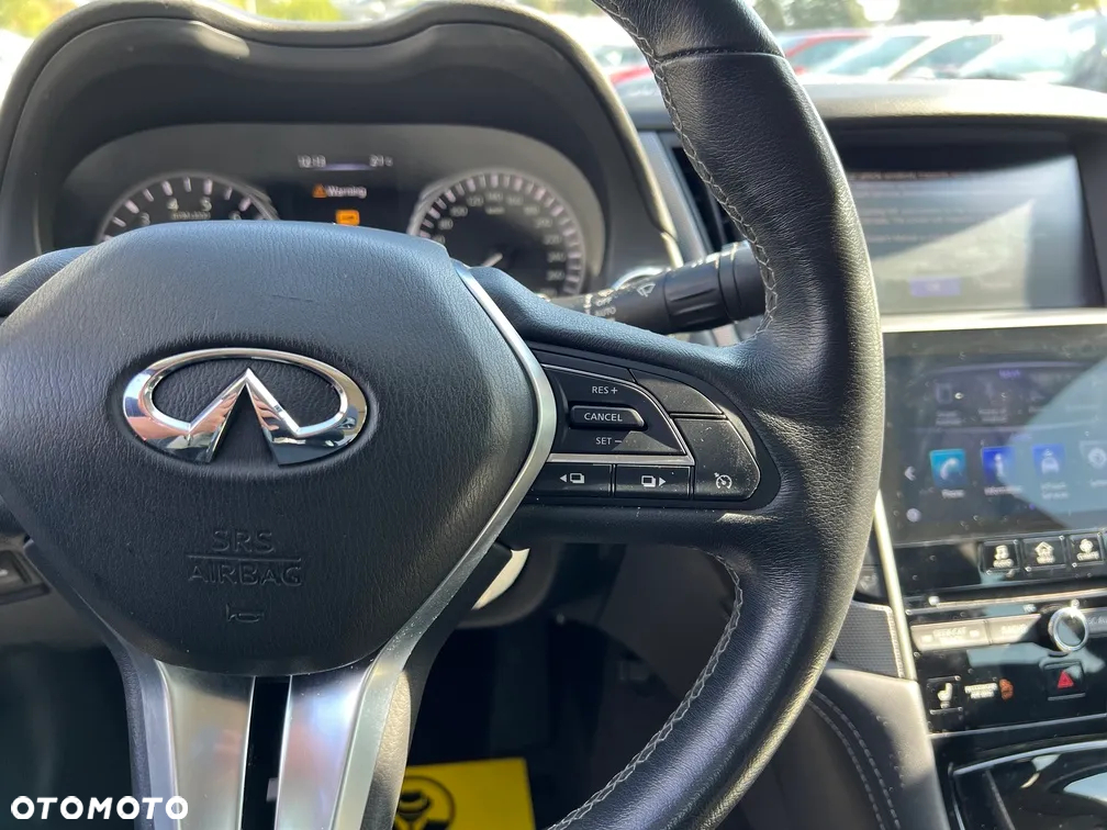 Infiniti Q50 - 12