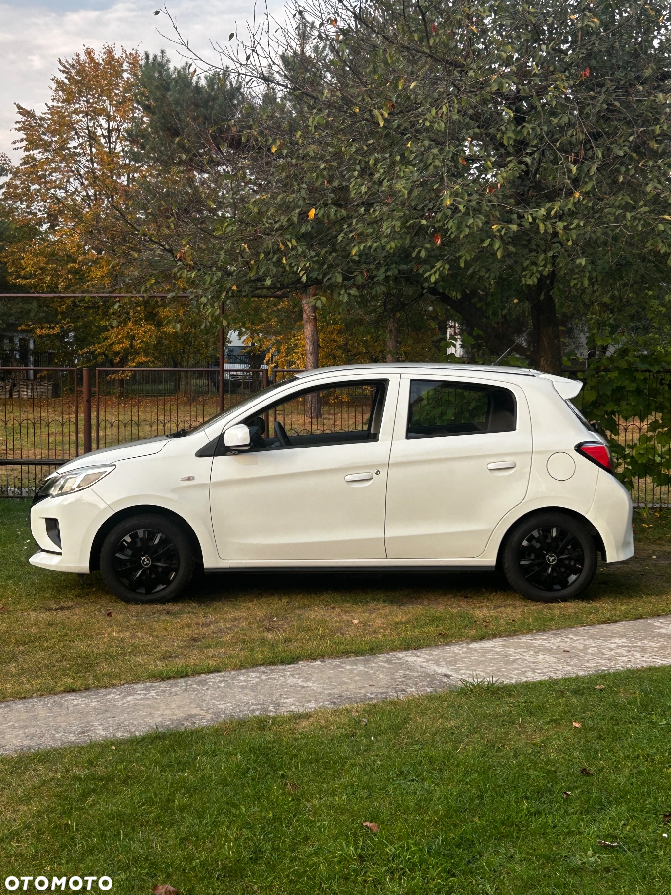 Mitsubishi Space Star - 4