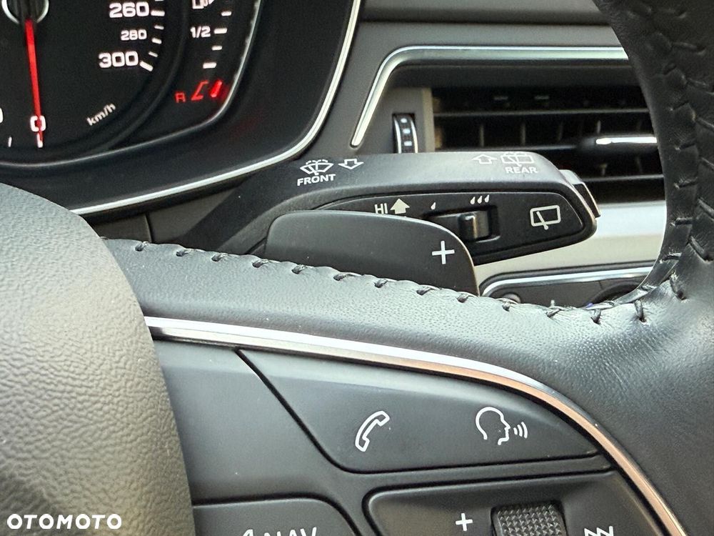 Audi A4 Avant 2.0 TDI S tronic - 11