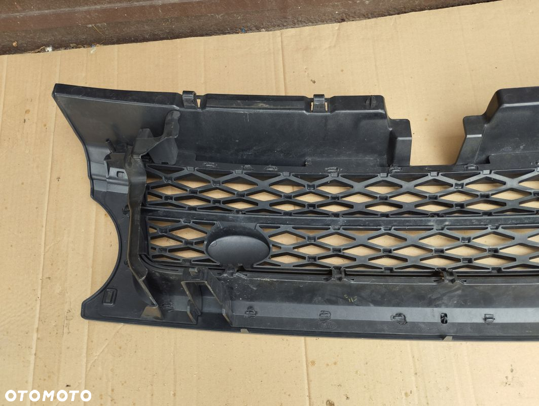 Grill Atrapa Range Rover Sport L320 AH32-8138-AW - 4