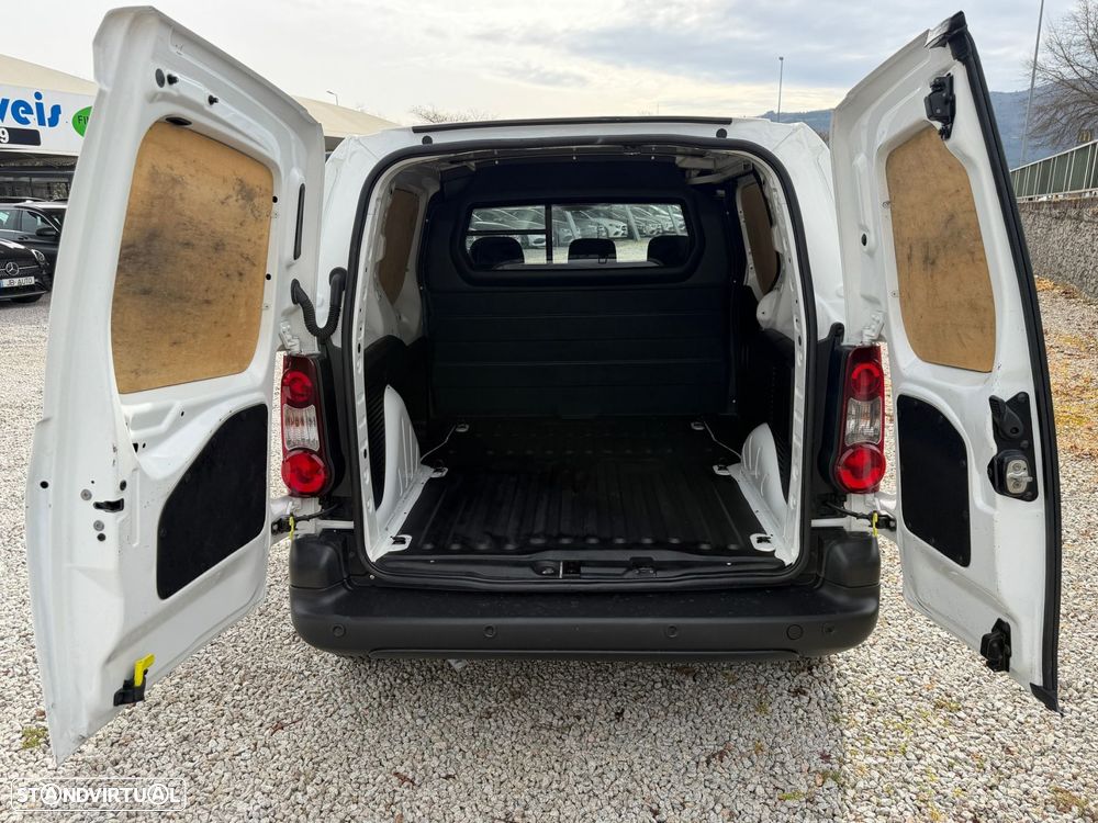 Citroën Berlingo 1.6 BlueHDI 3LUG Automática - 13