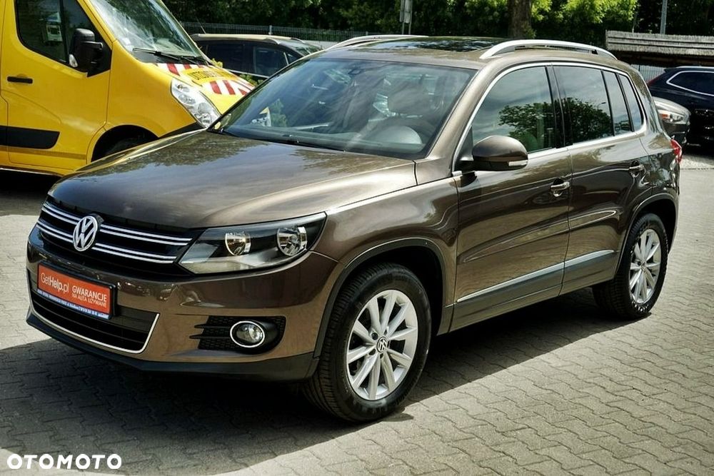 Volkswagen Tiguan 2.0 TDI DPF BlueMotion Technology Sport & Style - 9