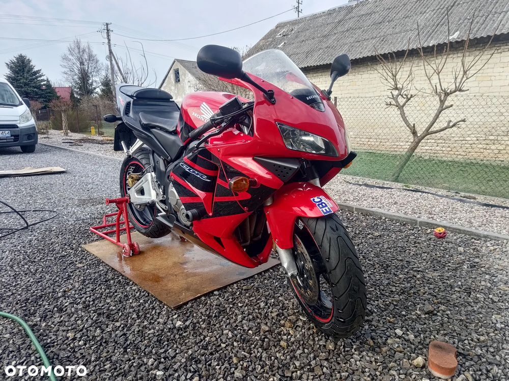 Honda CBR - 5