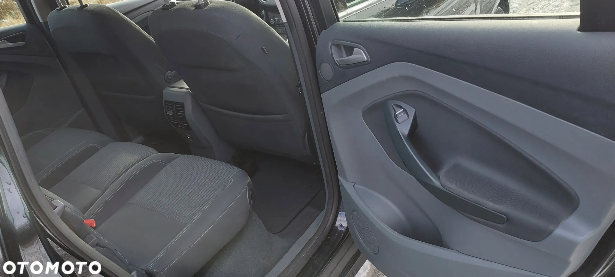 Ford C-MAX 1.6 TDCi Start-Stop-System Titanium - 15