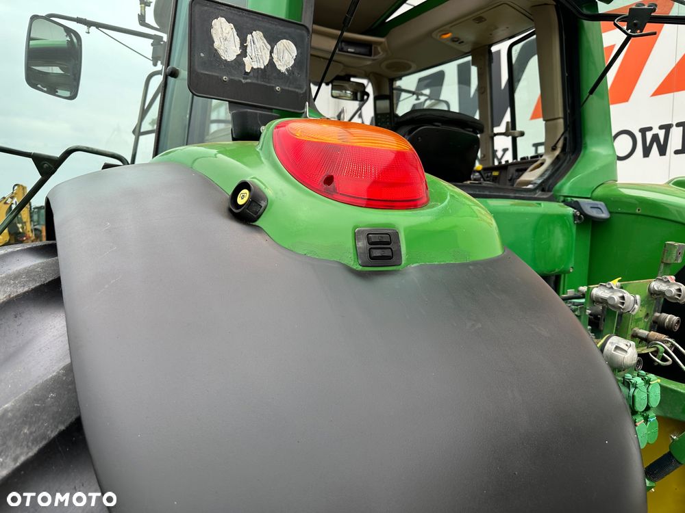 John Deere 6920s - 28