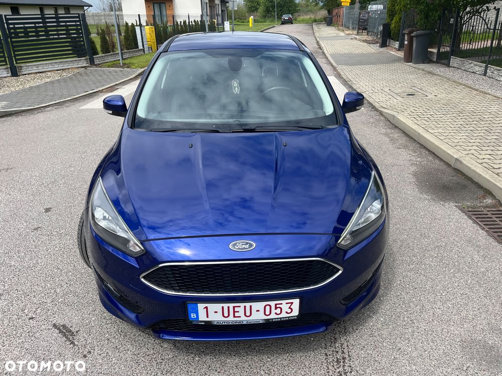 Ford Focus 1.5 EcoBlue Start-Stopp-System ST-LINE X - 4