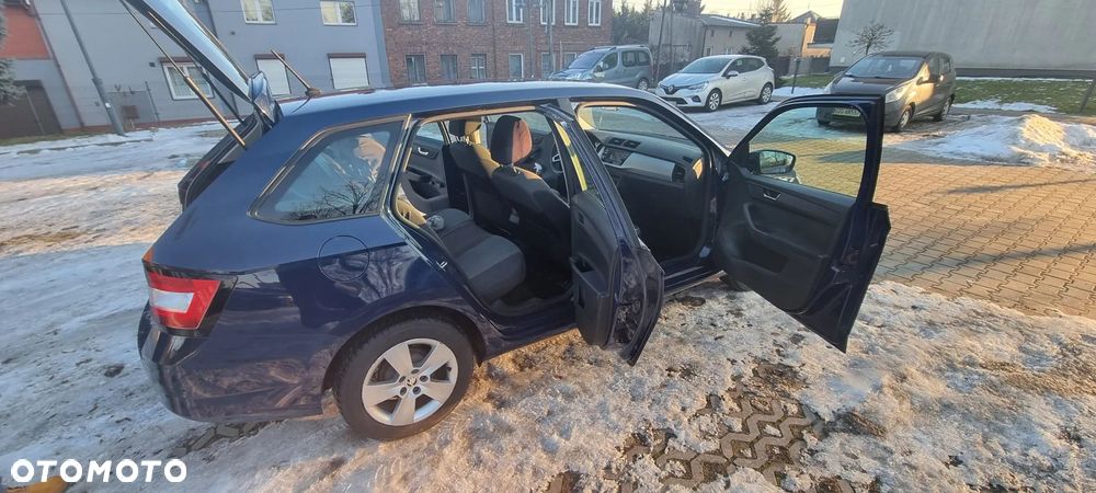 Skoda Fabia 1.0 TSI Ambition - 5