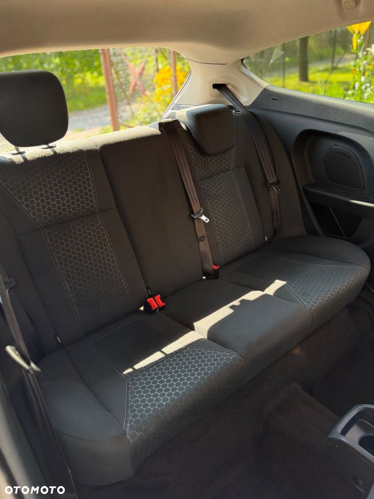 Ford Fiesta 1.4 Ghia - 13