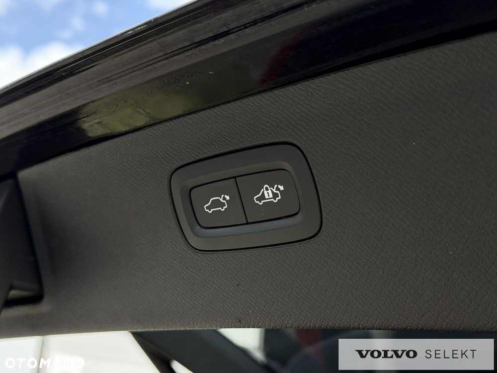 Volvo XC 90 - 11