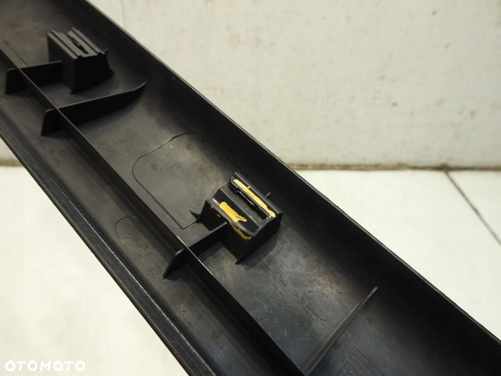 LISTWA NAKŁADKA PROGU PRAWY PRZÓD AUDI A3 8P 8P4853906 - 3