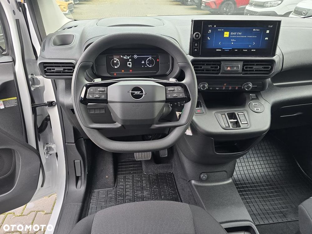 Opel Combo Van 1.5 BlueHDi L2 EAT8 - 26