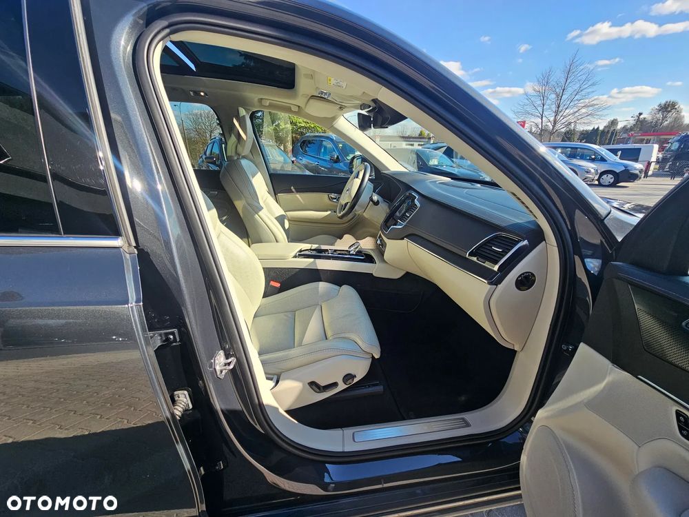 Volvo XC 90 B5 D AWD Inscription 7os - 19