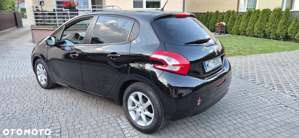 Peugeot 208 1.2 VTi Style - 6