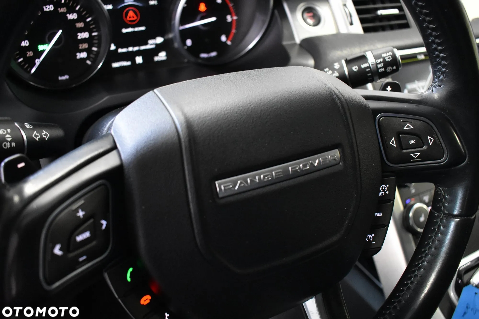Land Rover Range Rover Evoque - 9