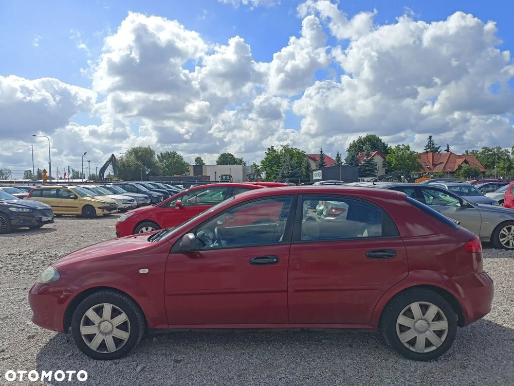 Chevrolet Lacetti - 2