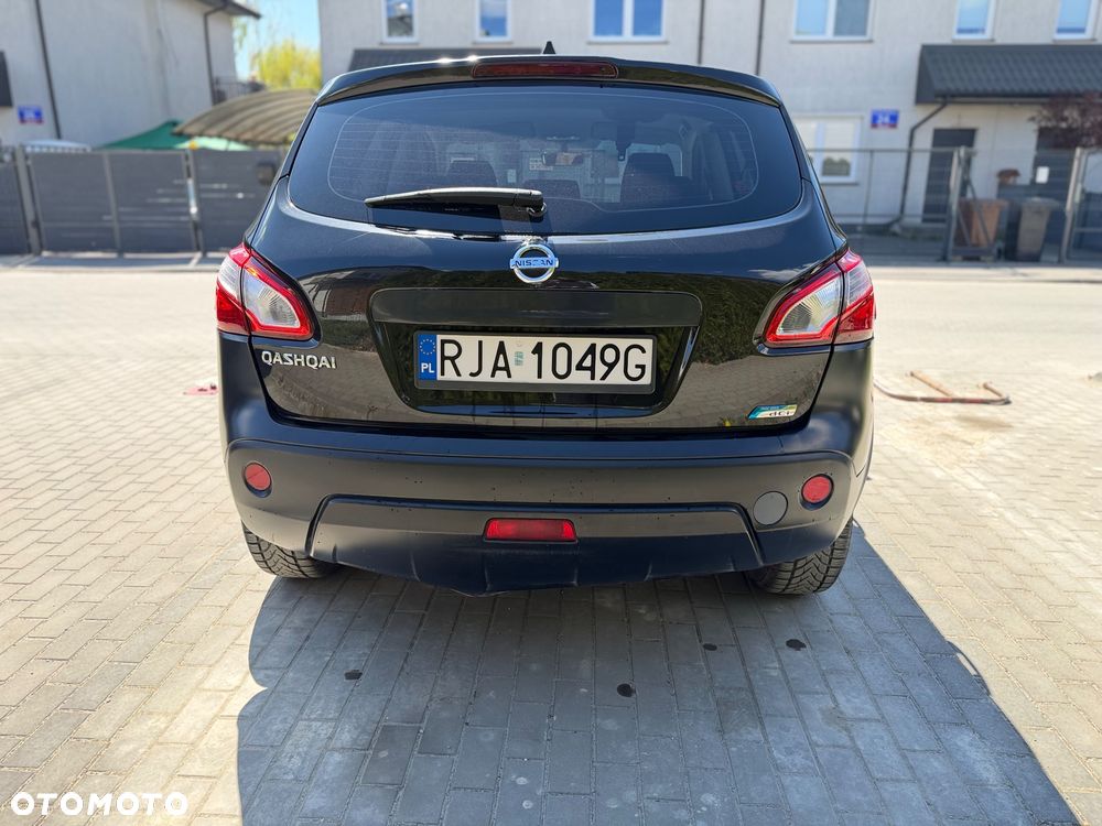 Nissan Qashqai - 4
