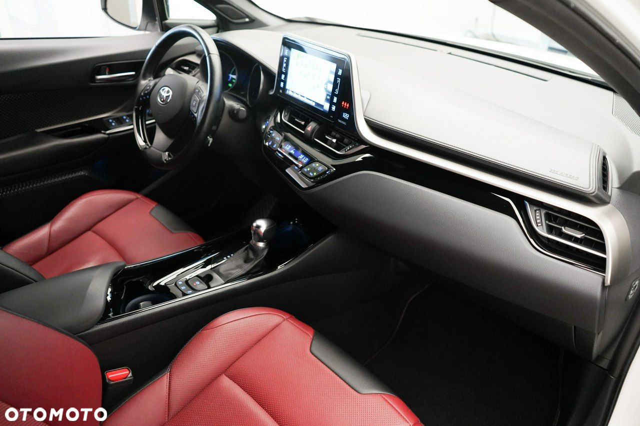Toyota C-HR - 22