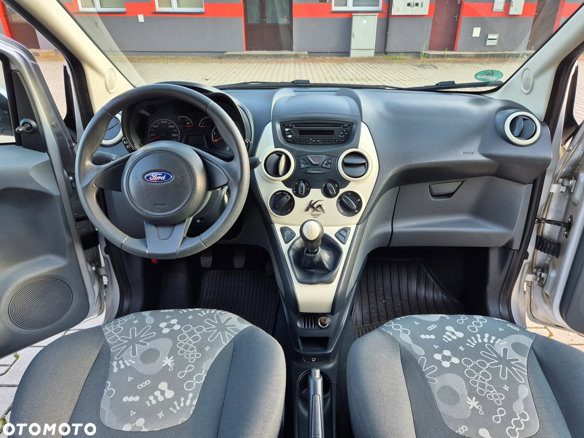Ford KA 1.2 Ambiente - 11