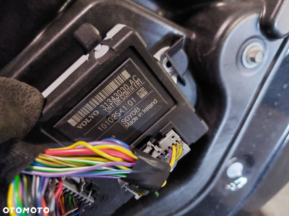 DRZWI KOMPLETNE PRAWY PRZÓD VOLVO XC60 I LIFT 452-46 31343030 - 8
