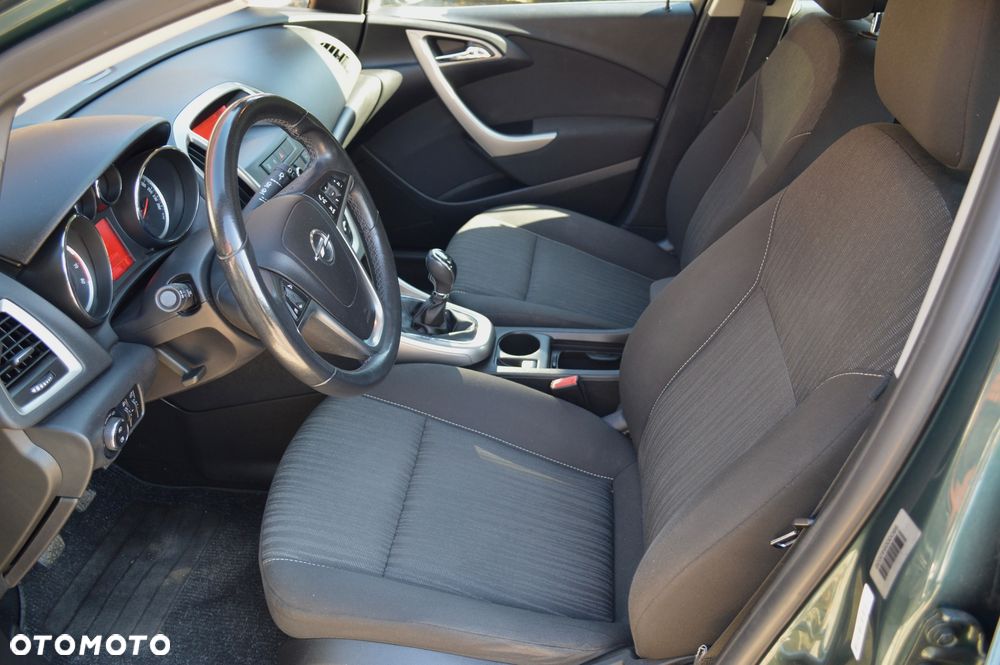 Opel Astra 1.4 T Enjoy - 5