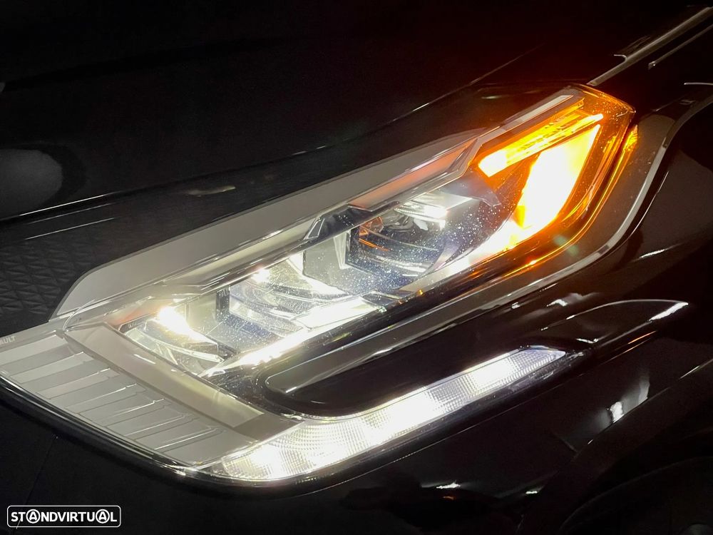 Renault Captur BLUE dCi 115 BUSINESS EDITION - 14