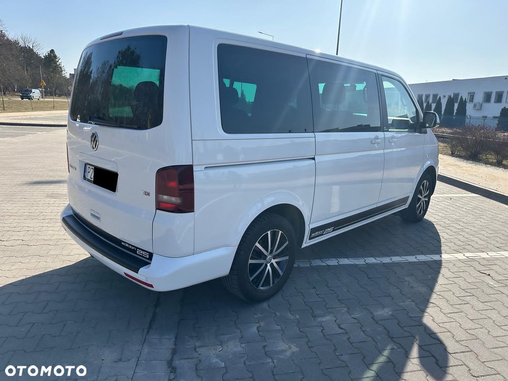 Volkswagen Multivan - 7