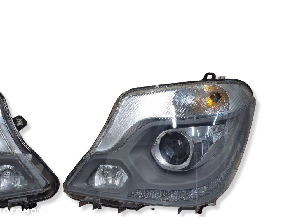 Reflektor Przód strona lewa Mercedes-Benz Sprinter W906 A9068203161 - 5