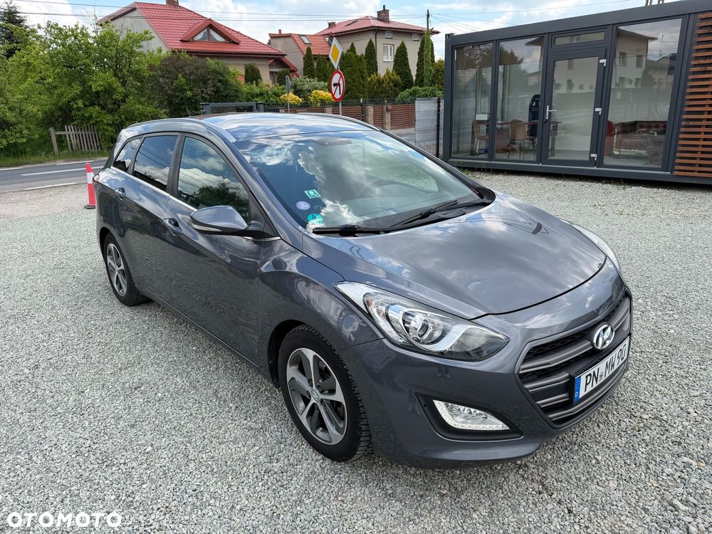 Hyundai i30 blue 1.6 GDI Trend - 17