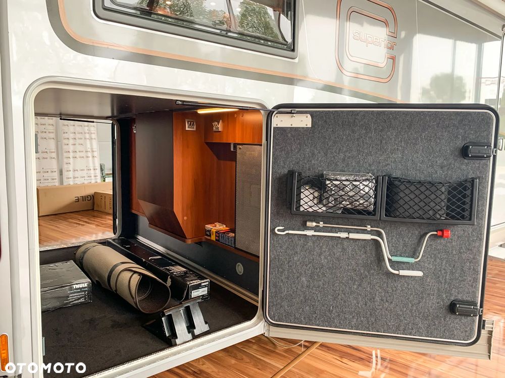 Carthago Chic C-line 4.9 LE Superior - 19