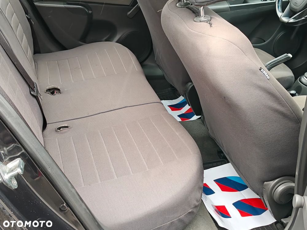 Chevrolet Captiva 2.4 2WD 7 Sitzer LS - 19