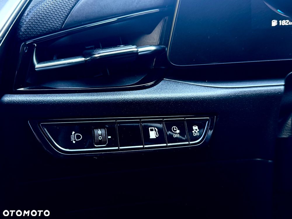 Kia Niro 1.6 GDI Plug-In Hybrid L - 25
