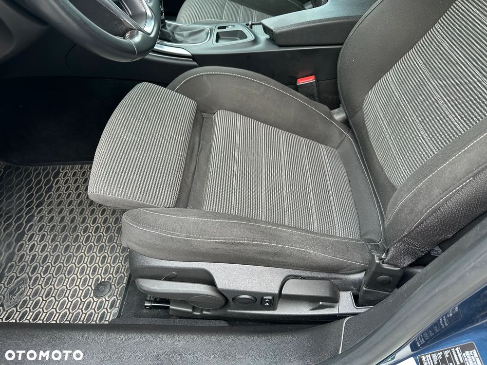 Opel Insignia 2.0 CDTI EcoFLEX S&S - 28