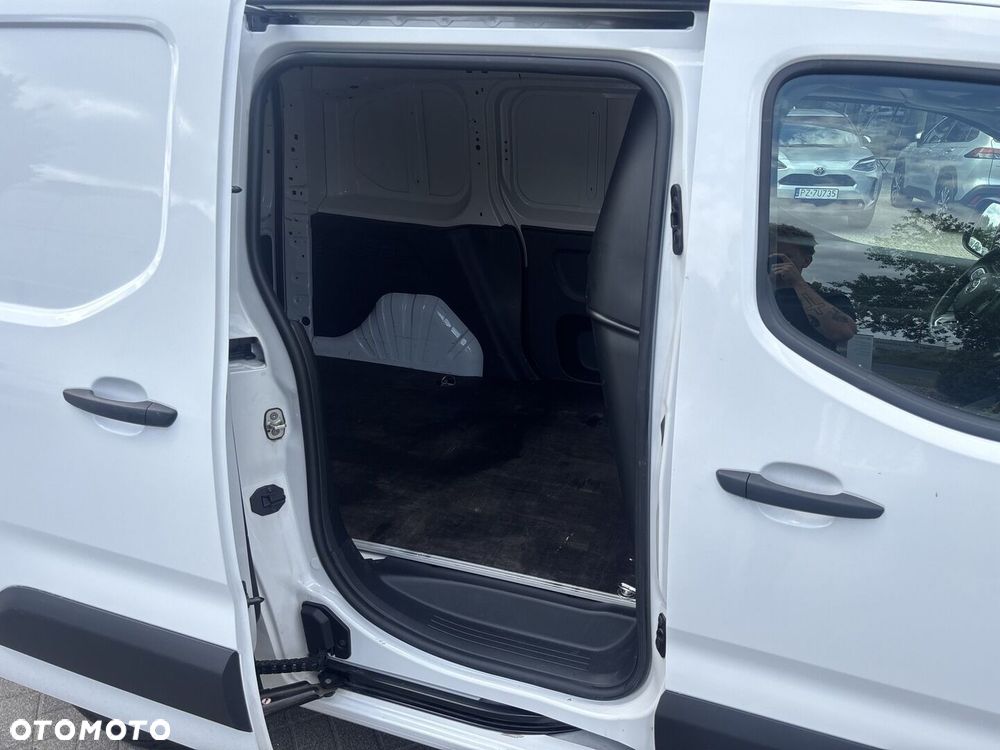 Toyota PROACE CITY - 23