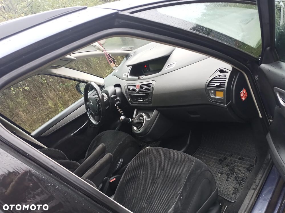 Citroën C4 Picasso 1.8 16V Confort - 9