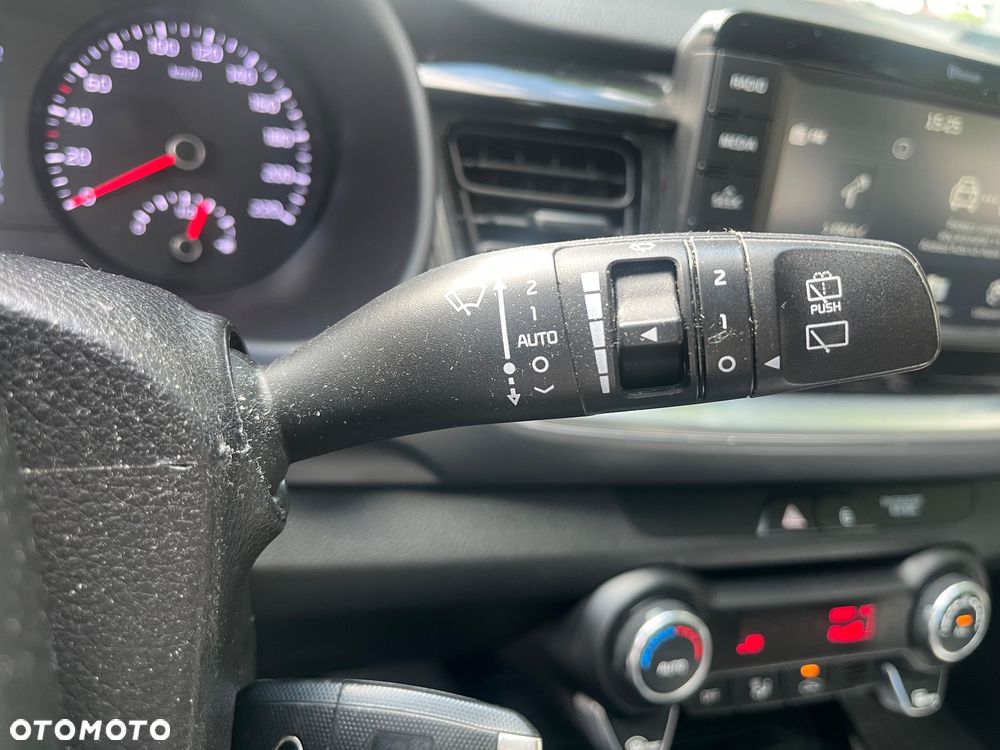 Kia Stonic 1.4 L - 22