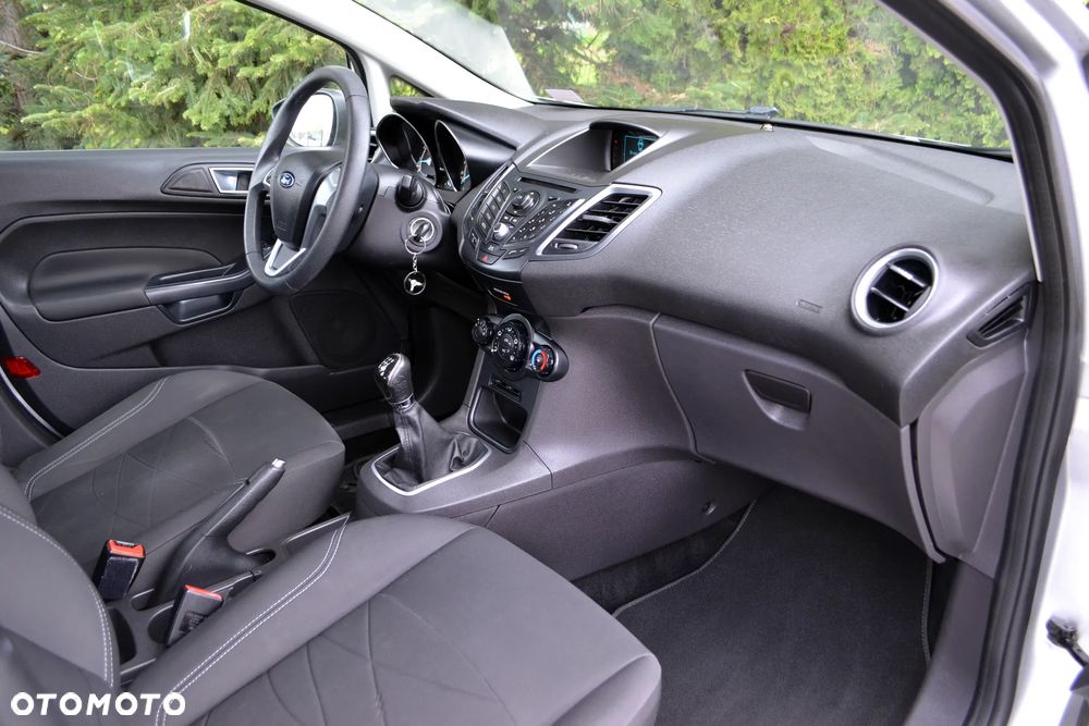Ford Fiesta - 19