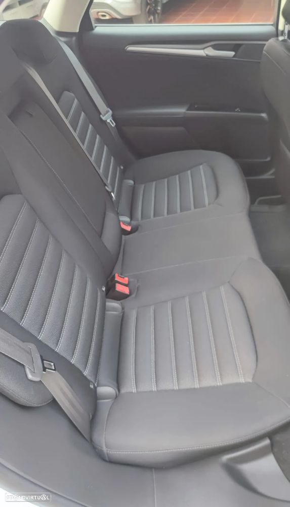 Ford Mondeo SW 1.5 TDCi Business Plus ECOnetic - 8