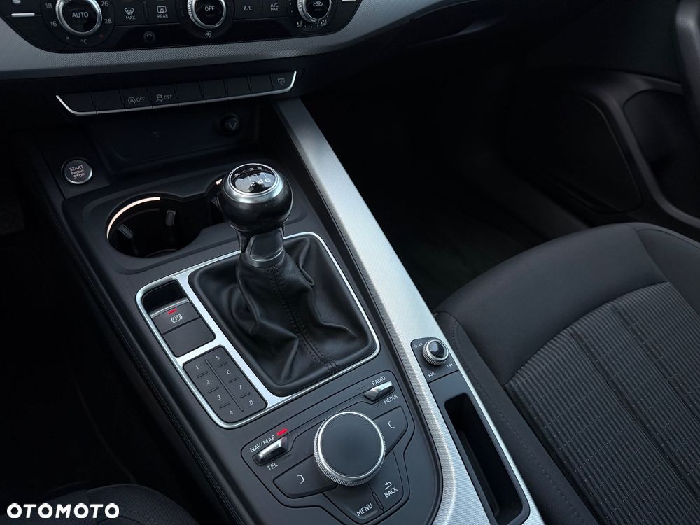 Audi A4 Avant 2.0 TDI - 21