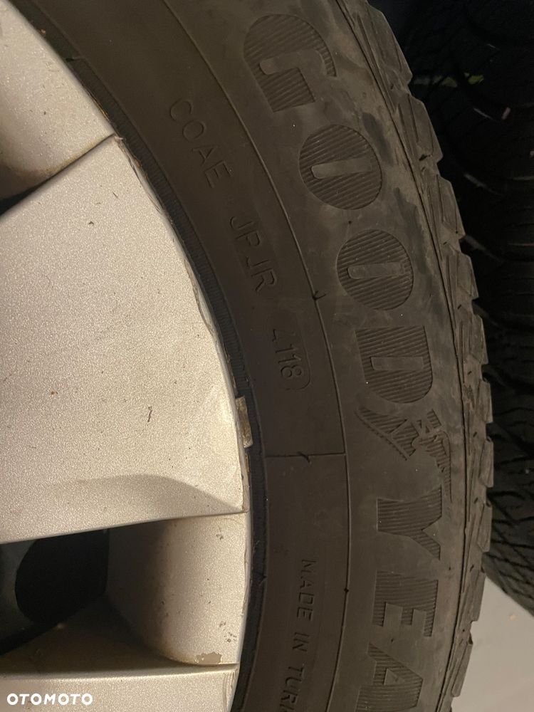 Toyota felgi stalowe 15” z oponami Good Year sezonówki, TPMS, kołpaki, nakrętki. - 6